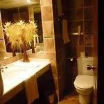Otel Montania Town 3*