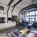 Otel Montania Town