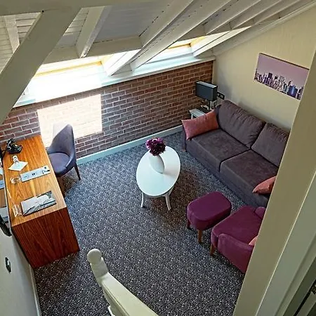 Hotell Montania Town