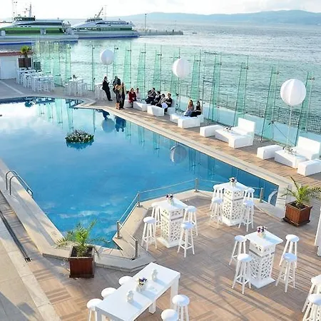 Montania Town Hotell