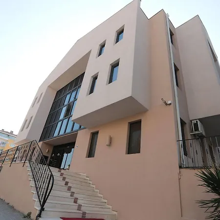 Montania Town 3* Mudanya