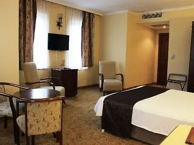 Montania Town Hotell