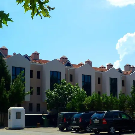Hotel Montania Town 3*