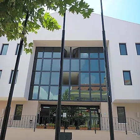 Montania Town Hotel